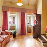 Hotel Pironi