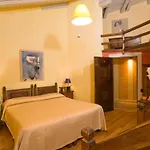 Hotel Pironi