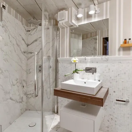 Hotel Pironi 3*