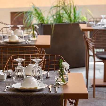 Ξενοδοχείο Pironi